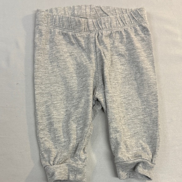 H&M/Cloud Island - 2 piece newborn baby outfit - Picture 4 of 5